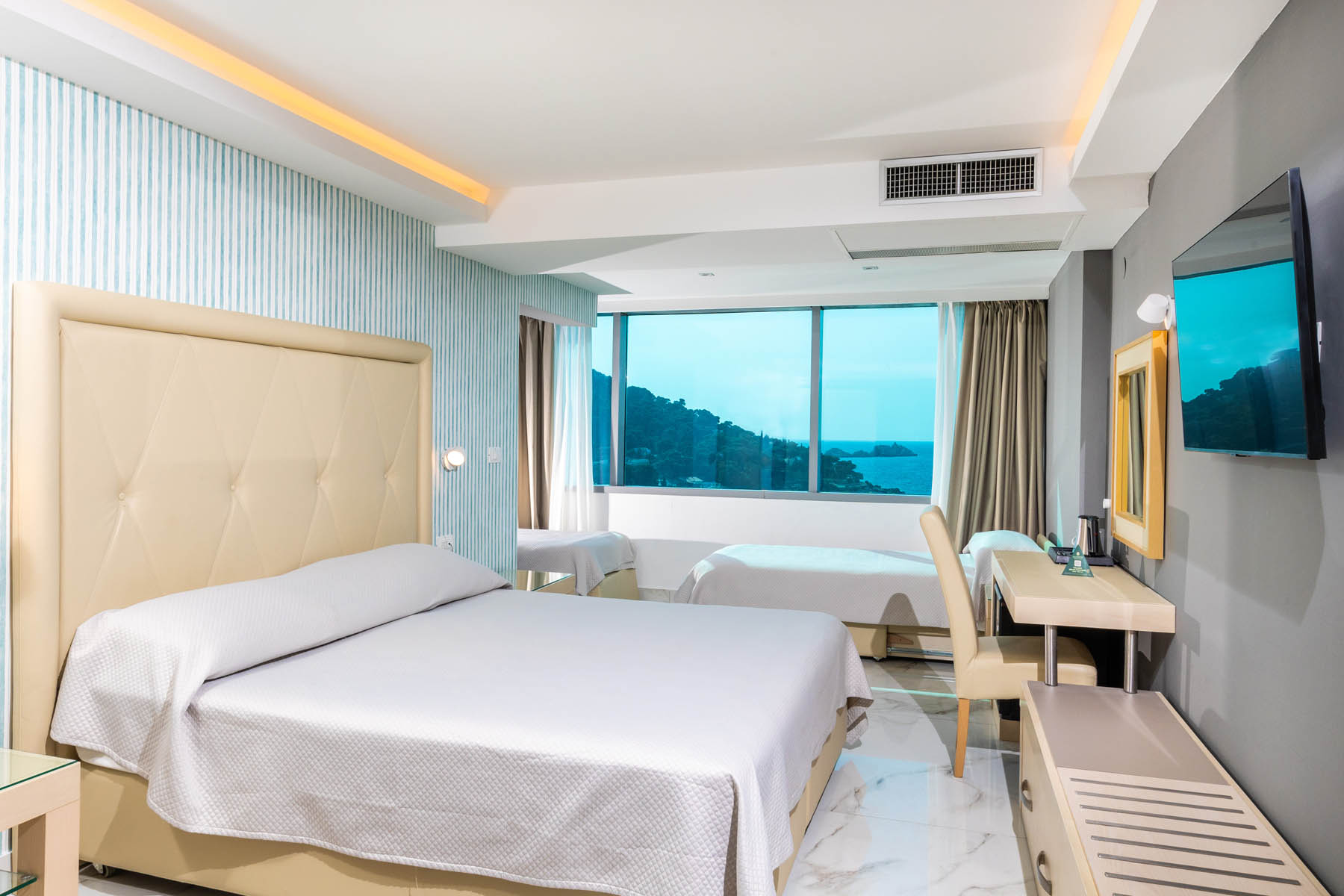 Hotel Room sea view